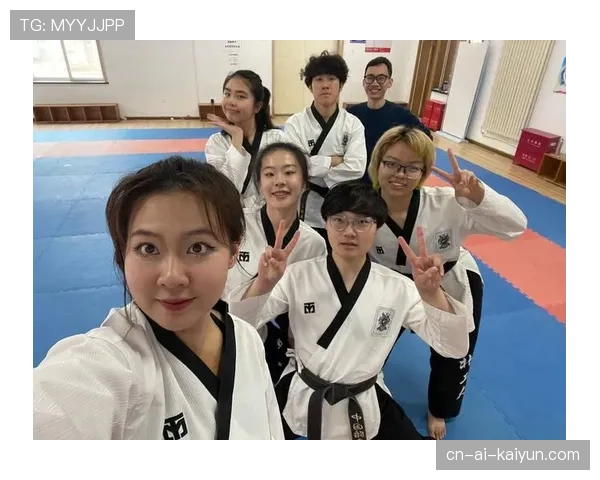 首届世界大学生线上跆拳道品势锦标赛报名人数破万